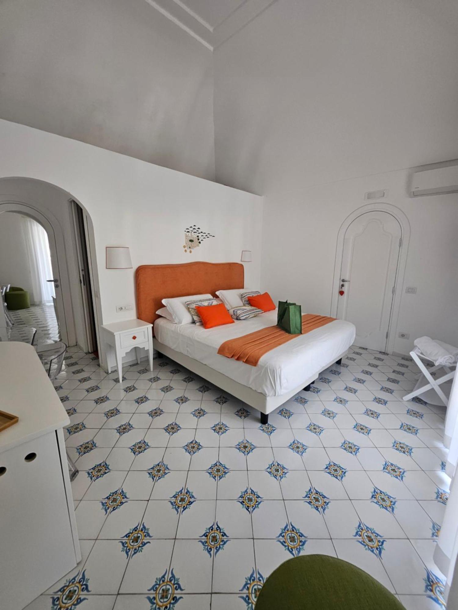 Casa Mandara B&B Positano Exterior photo